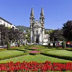 Casa Porta Nova Al ギマランイス